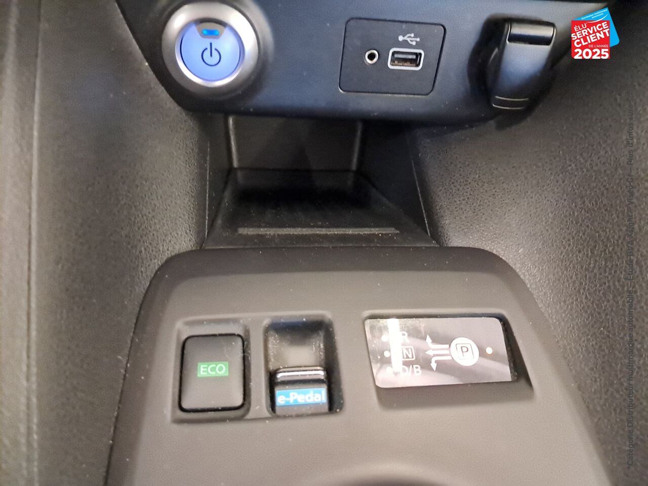 Véhicule d'occasion NISSAN LEAF 150CH 40KWH ACENTA 21.5 chez Nissan Belfort