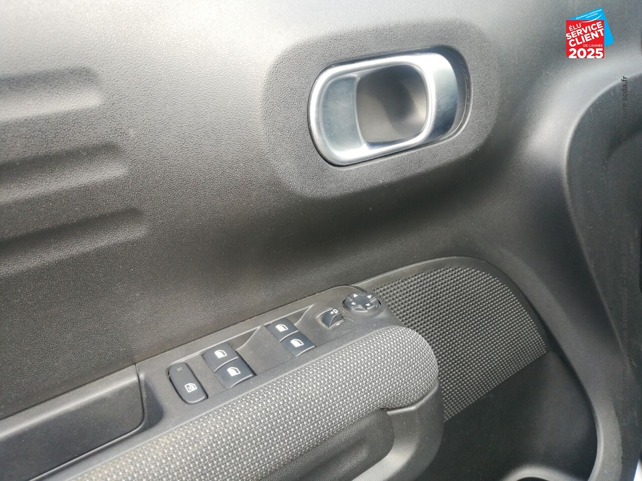 Véhicule d'occasion CITROEN C3 AIRCROSS BLUEHDI 110CH SS FEEL PACK chez Toyota Thionville