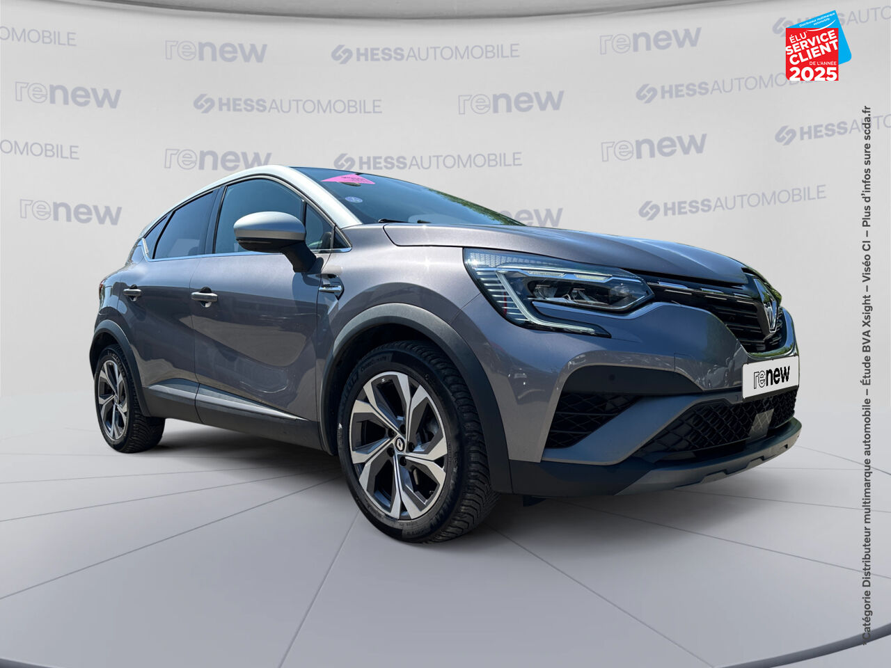 Véhicule d'occasion RENAULT CAPTUR 1.6 E-TECH HYBRIDE 145CH RS LINE CAMERA GPS chez Toyota Thionville