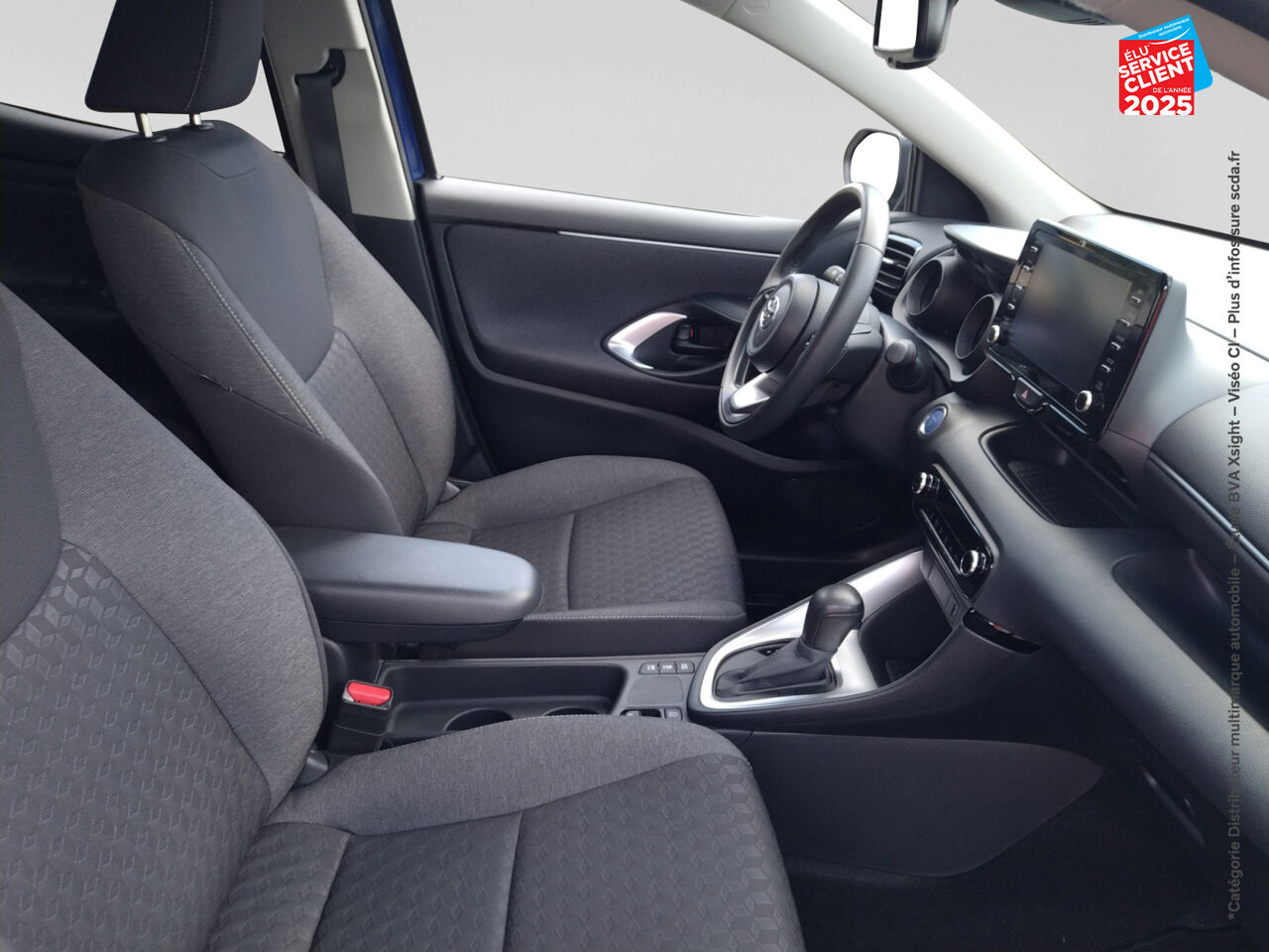 Véhicule d'occasion TOYOTA YARIS 116H DESIGN 5P MY22 CAMERA chez Renault Saint-Louis