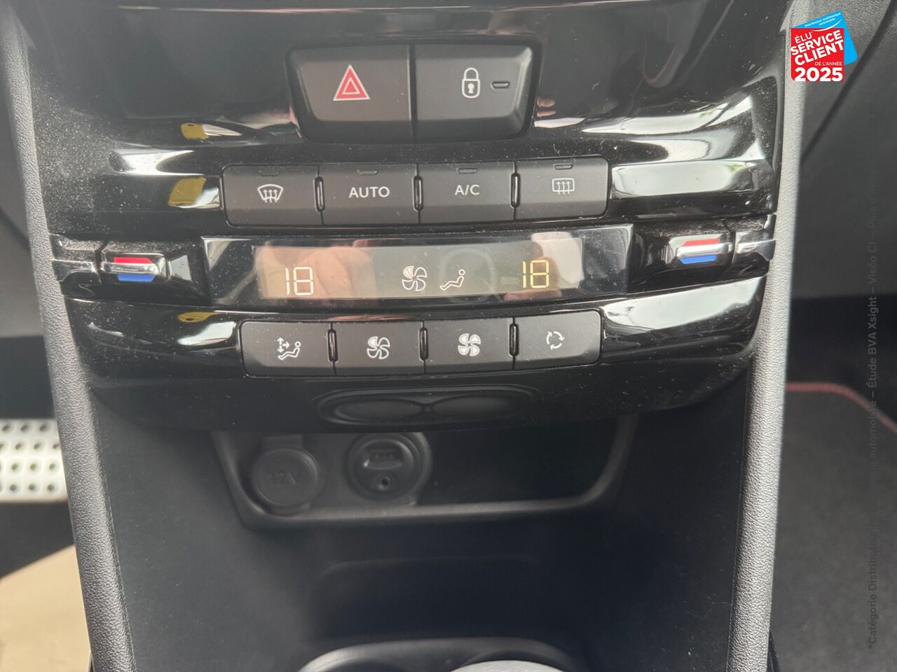 Véhicule d'occasion PEUGEOT 2008 1.2 PURETECH 110CH GT LINE S/S EAT6 CAMERA GPS chez Hyundai Reims