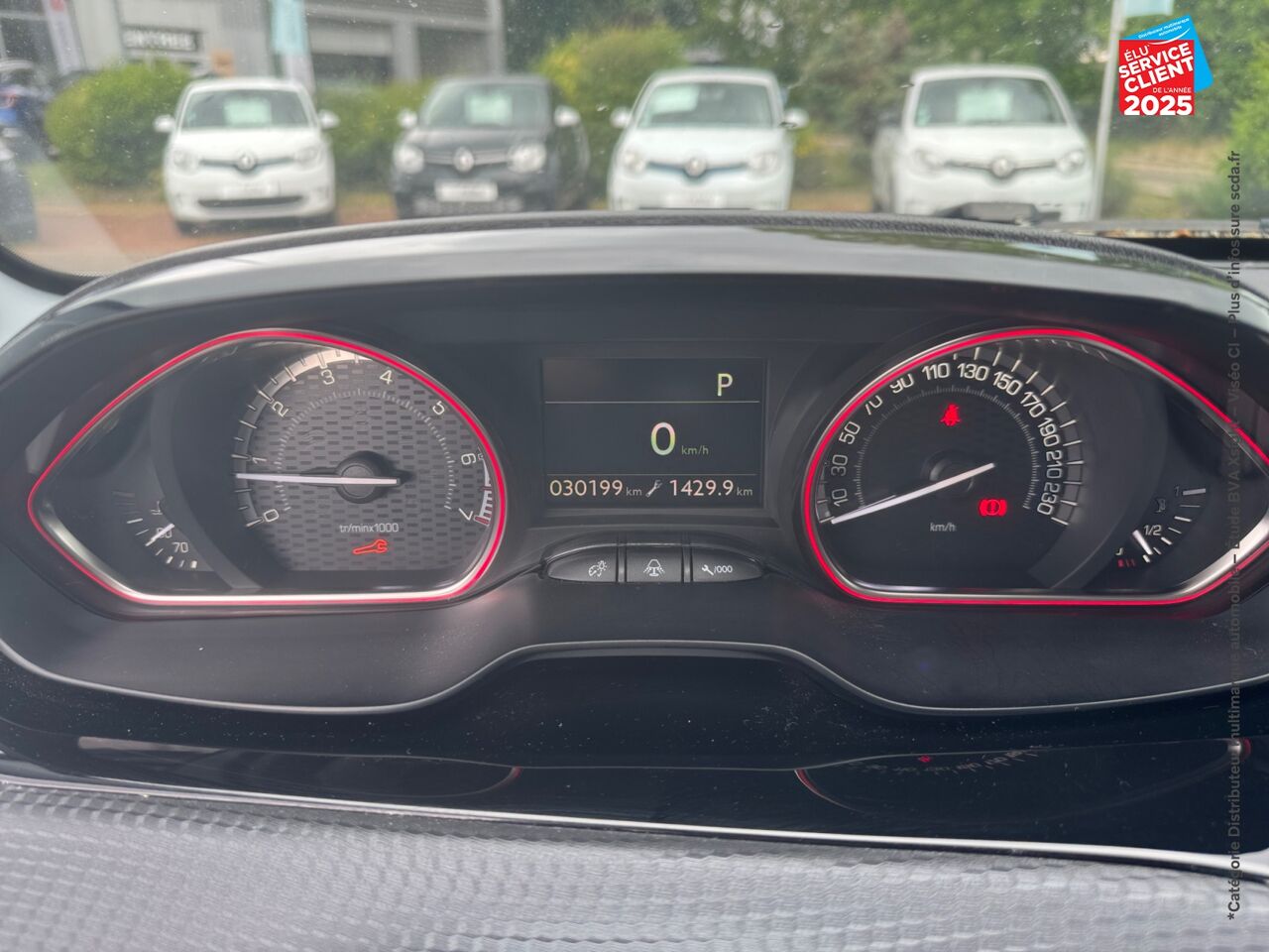 Véhicule d'occasion PEUGEOT 2008 1.2 PURETECH 110CH GT LINE S/S EAT6 CAMERA GPS chez Hyundai Reims
