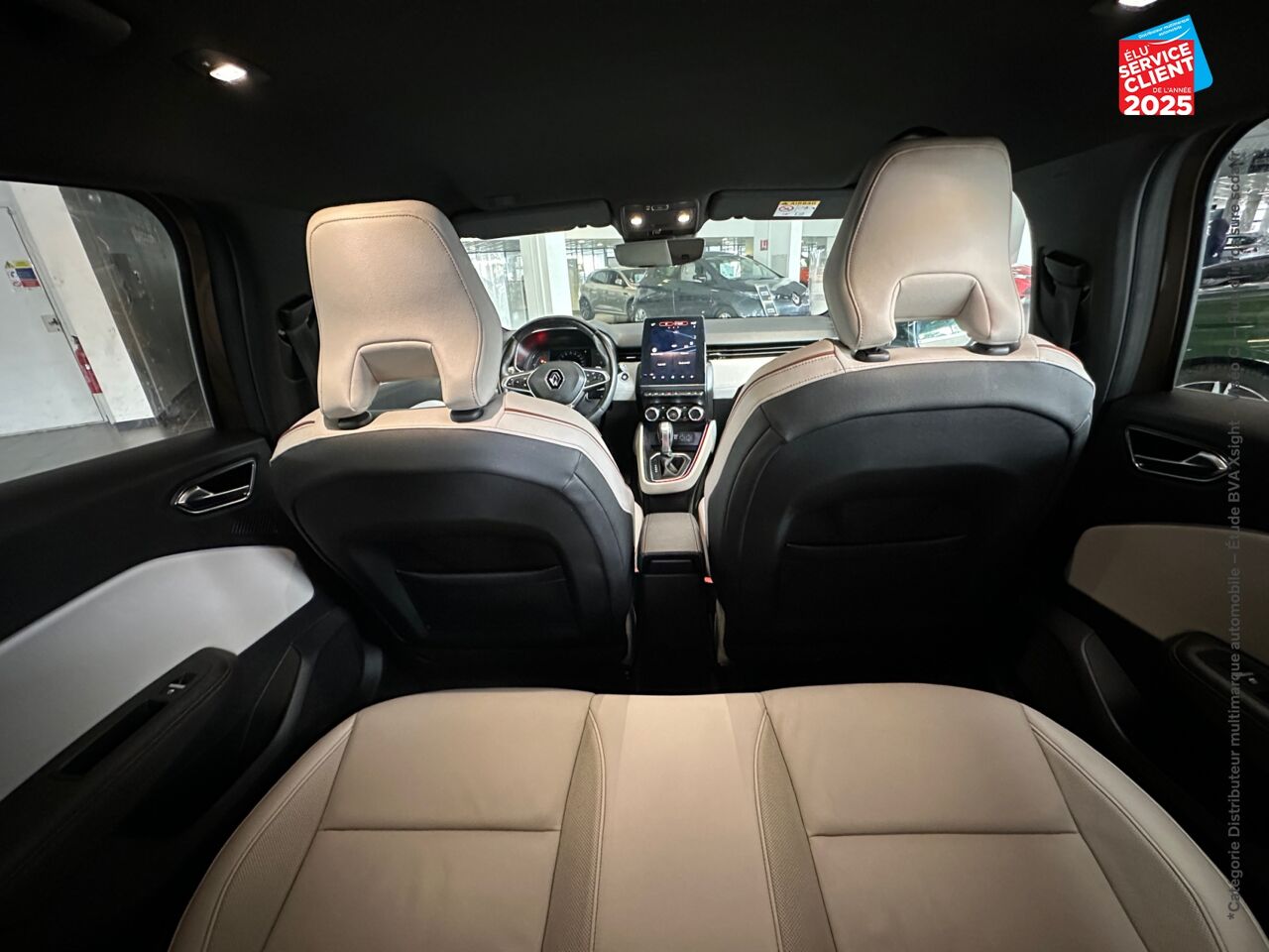 Véhicule d'occasion RENAULT CLIO 1.3 TCE 130CH FAP INITIALE PARIS EDC SIEGES CHAUF/CUIR GPS CAMERA BOSE chez Renault Sélestat