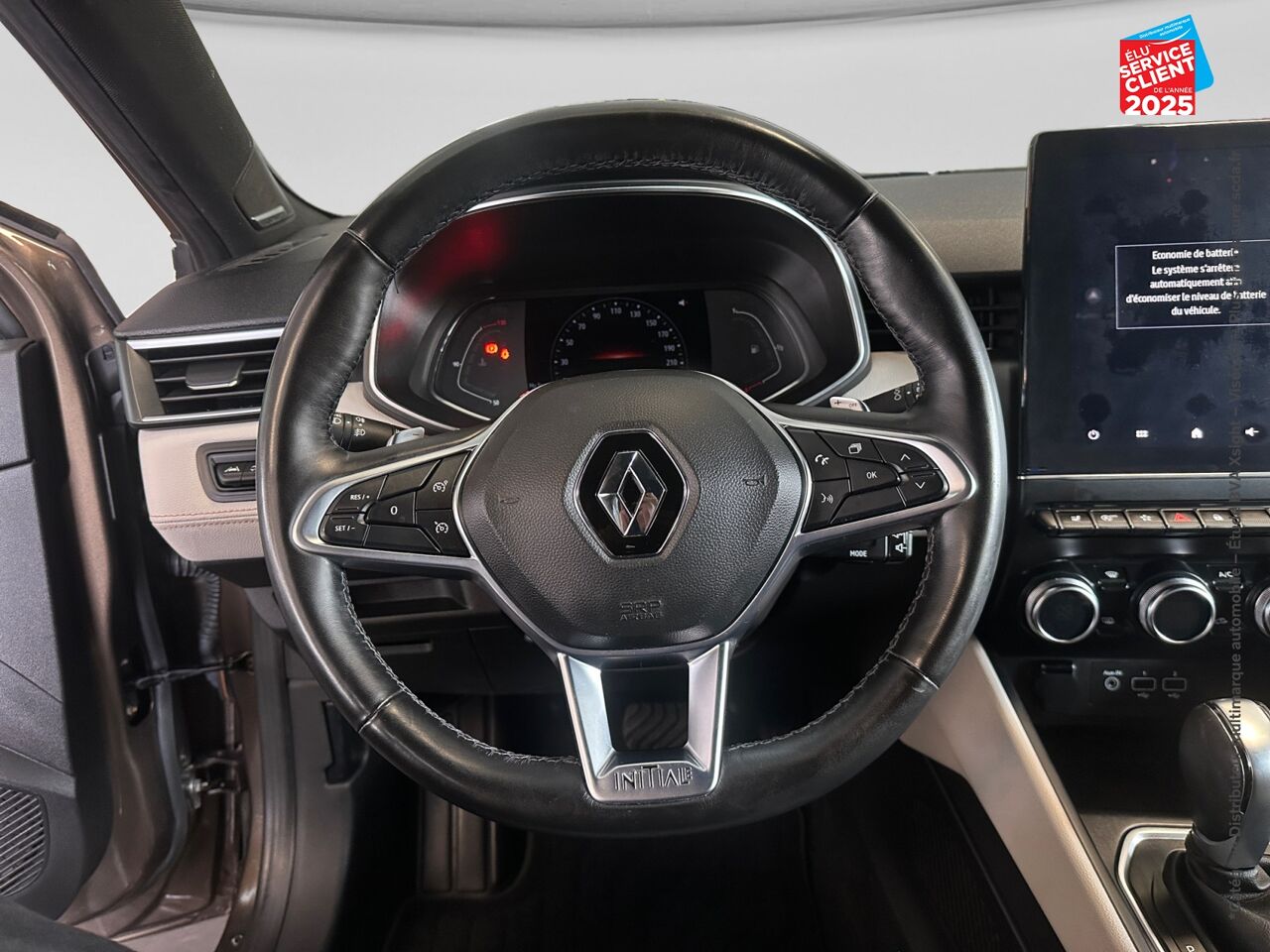 Véhicule d'occasion RENAULT CLIO 1.3 TCE 130CH FAP INITIALE PARIS EDC SIEGES CHAUF/CUIR GPS CAMERA BOSE chez Renault Sélestat