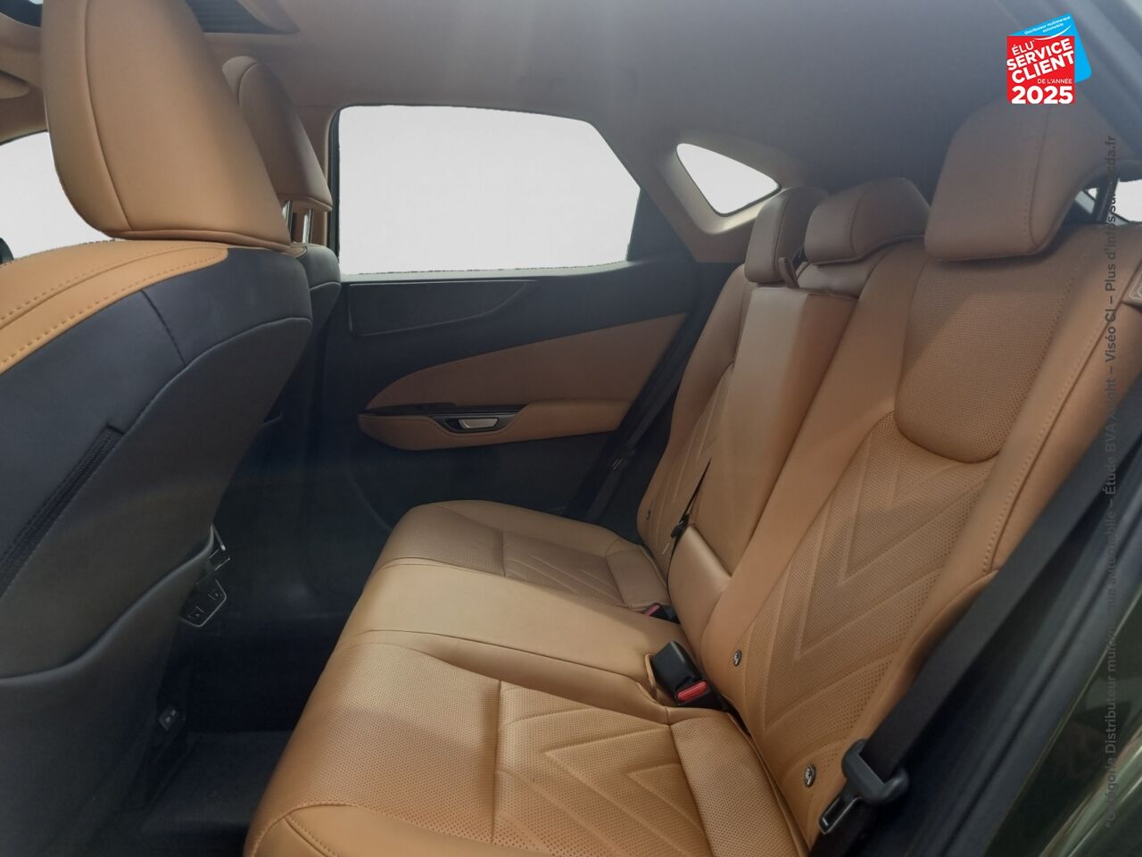Véhicule d'occasion LEXUS NX 450H+ EXECUTIVE 4WD MY24 TOUVRANT SIEGES CHAUF/VENTIL/CUIR VOLANT CHAUF GPS chez Lexus Strasbourg