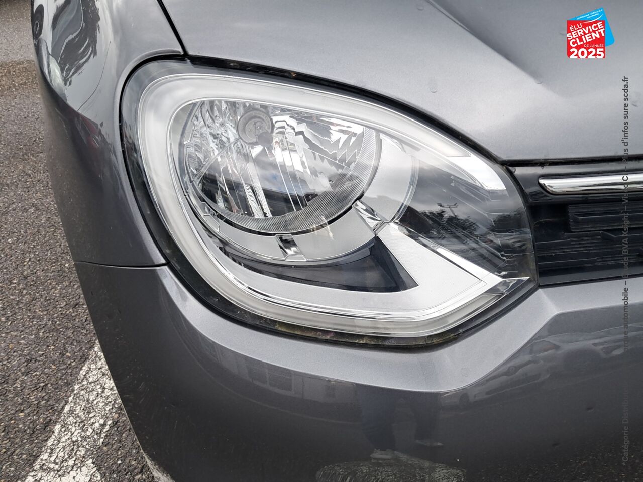 Véhicule d'occasion RENAULT TWINGO E-TECH ELECTRIC URBAN NIGHT R80 ACHAT INTEGRAL chez Opel Nancy