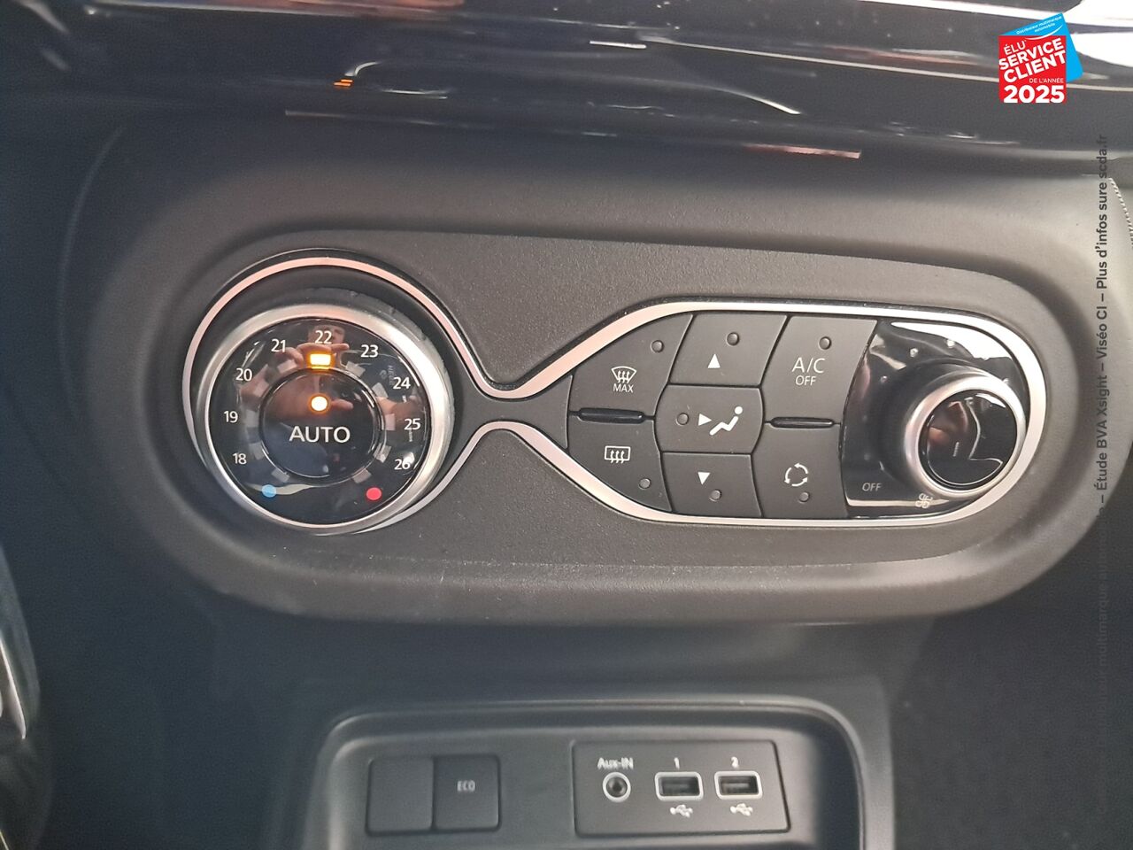 Véhicule d'occasion RENAULT TWINGO E-TECH ELECTRIC URBAN NIGHT R80 ACHAT INTEGRAL chez Opel Nancy