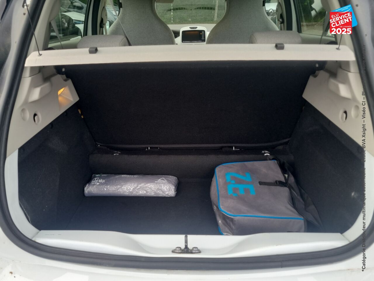 Véhicule d'occasion RENAULT ZOE ZEN CHARGE NORMALE R90 chez BMW Colmar