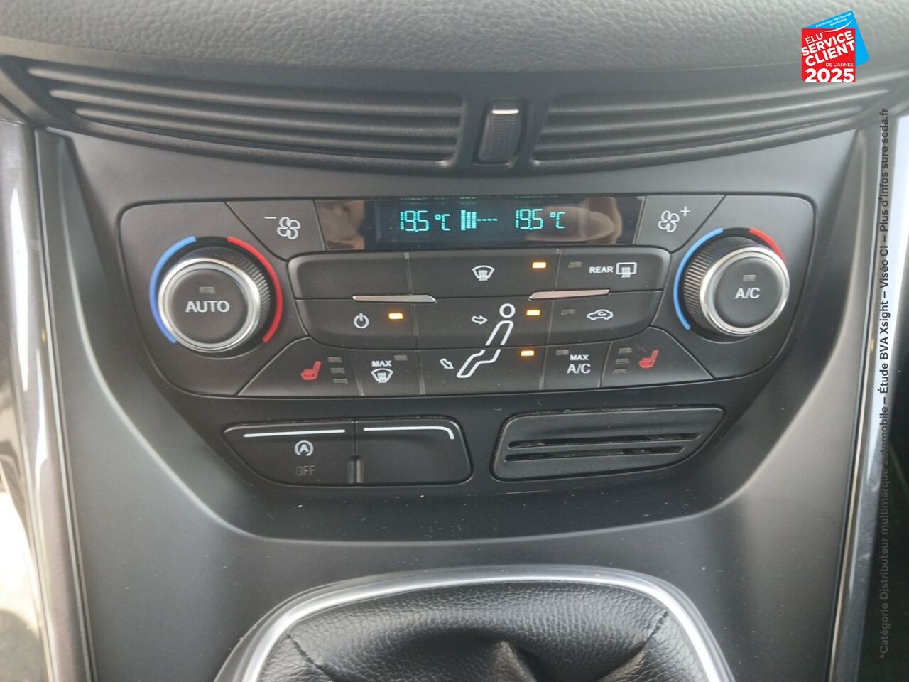 Véhicule d'occasion FORD C-MAX 1.5 TDCI 120CH STOPSTART TITANIUM chez Renault Colmar
