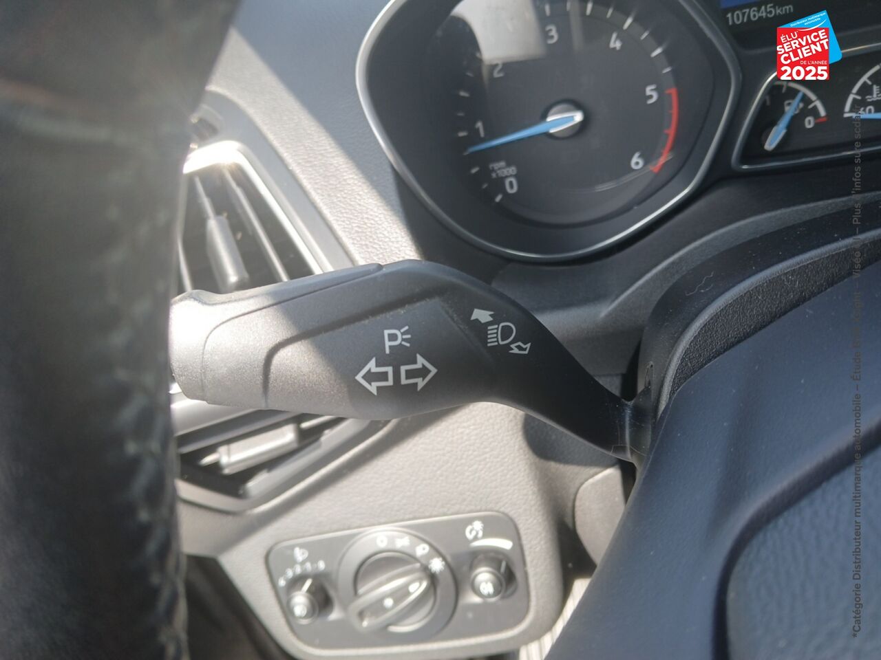 Véhicule d'occasion FORD C-MAX 1.5 TDCI 120CH STOPSTART TITANIUM chez Renault Colmar