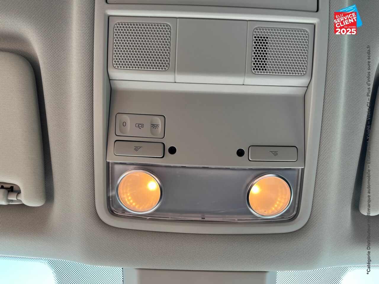 Véhicule d'occasion SEAT ATECA 1.4 ECOTSI 150CH ACT START/STOP STYLE DSG SIEGES CHAUF CAMERA chez Toyota Saint Dizier