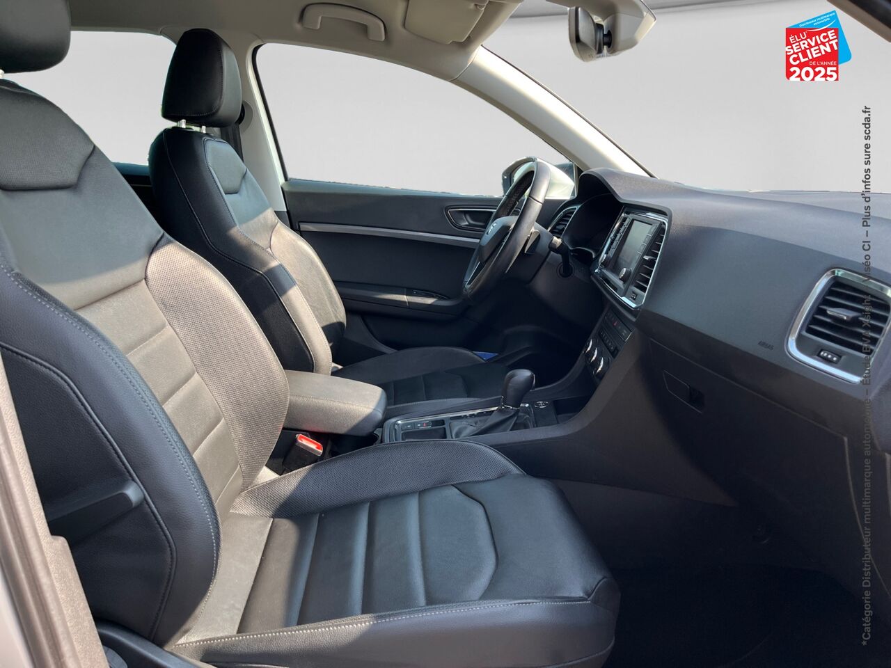 Véhicule d'occasion SEAT ATECA 1.4 ECOTSI 150CH ACT START/STOP STYLE DSG SIEGES CHAUF CAMERA chez Toyota Saint Dizier