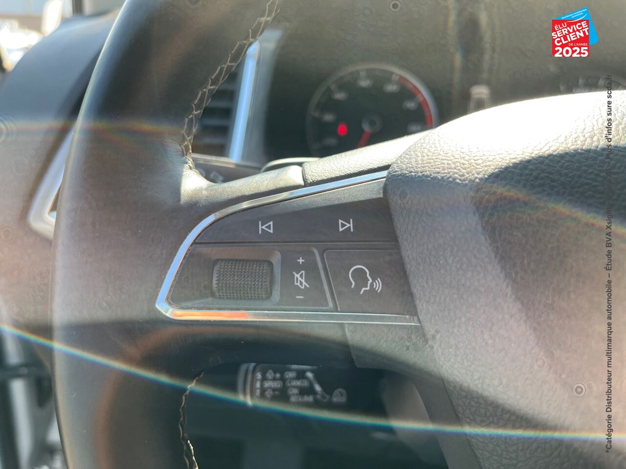 Véhicule d'occasion SEAT ATECA 1.4 ECOTSI 150CH ACT START/STOP STYLE DSG SIEGES CHAUF CAMERA chez Toyota Saint Dizier