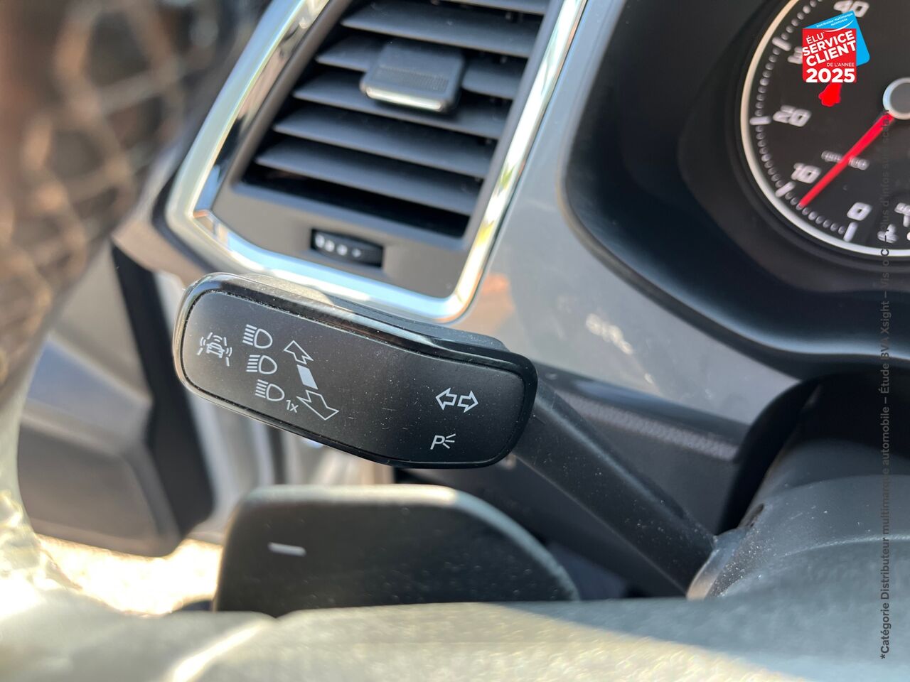 Véhicule d'occasion SEAT ATECA 1.4 ECOTSI 150CH ACT START/STOP STYLE DSG SIEGES CHAUF CAMERA chez Toyota Saint Dizier