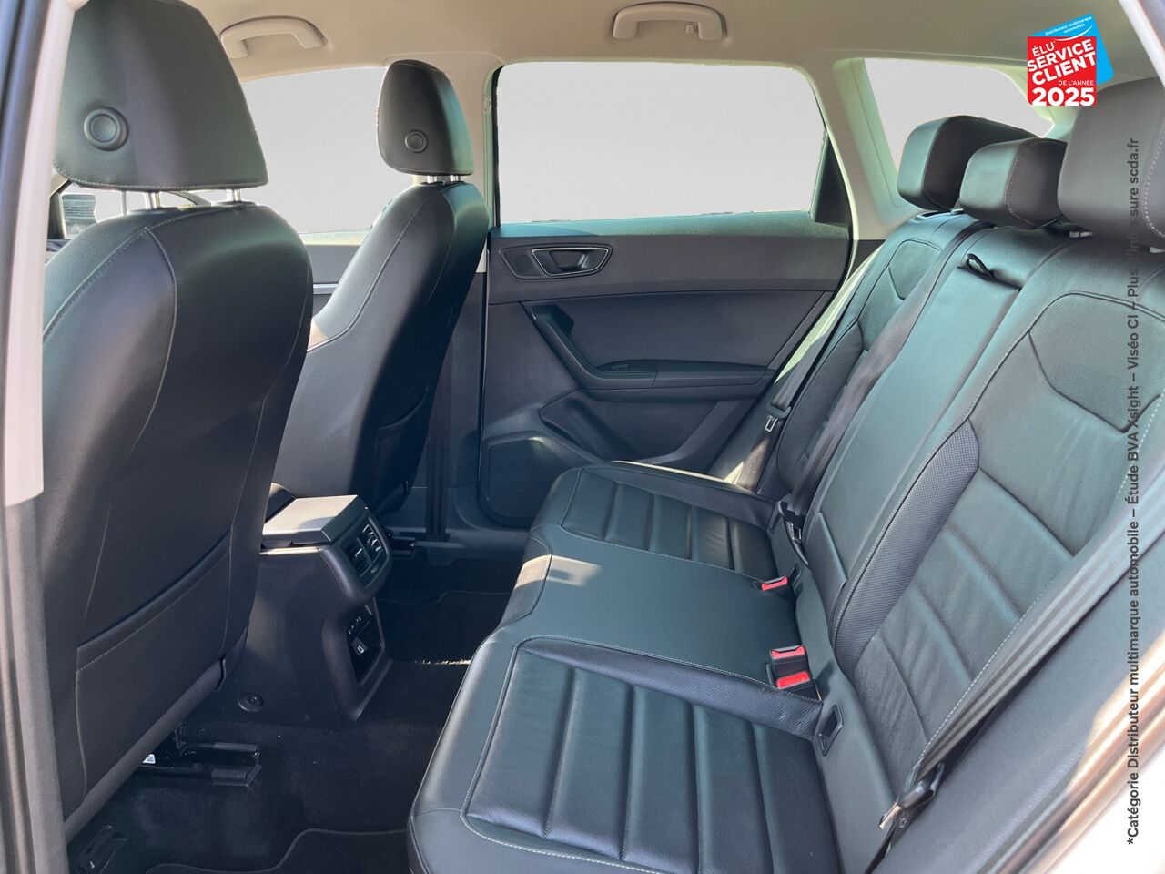 Véhicule d'occasion SEAT ATECA 1.4 ECOTSI 150CH ACT START/STOP STYLE DSG SIEGES CHAUF CAMERA chez Toyota Saint Dizier