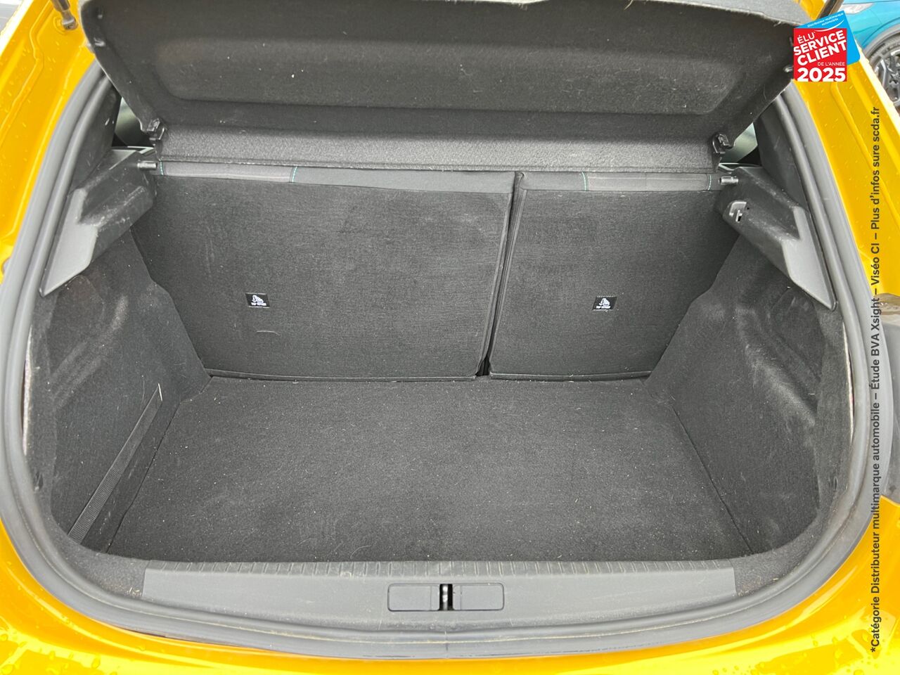 Véhicule d'occasion PEUGEOT 208 1.2 PURETECH 100CH S/S STYLE chez Renault Saint-Louis
