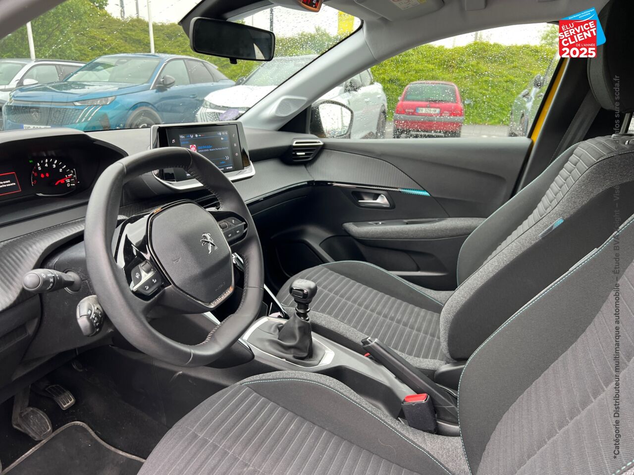 Véhicule d'occasion PEUGEOT 208 1.2 PURETECH 100CH S/S STYLE chez Renault Saint-Louis