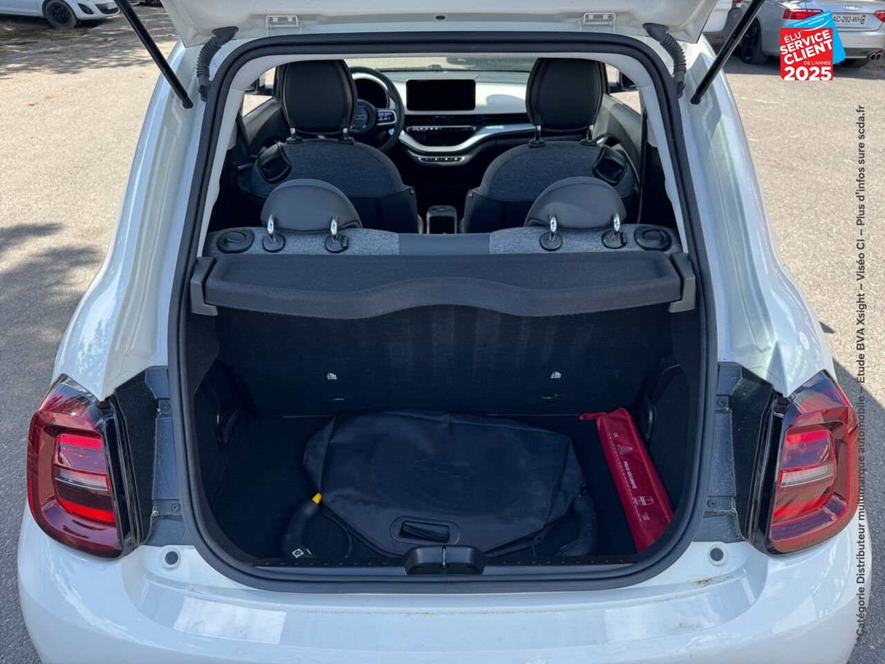Véhicule d'occasion FIAT 500 E 95CH ICONE chez Hyundai Epernay