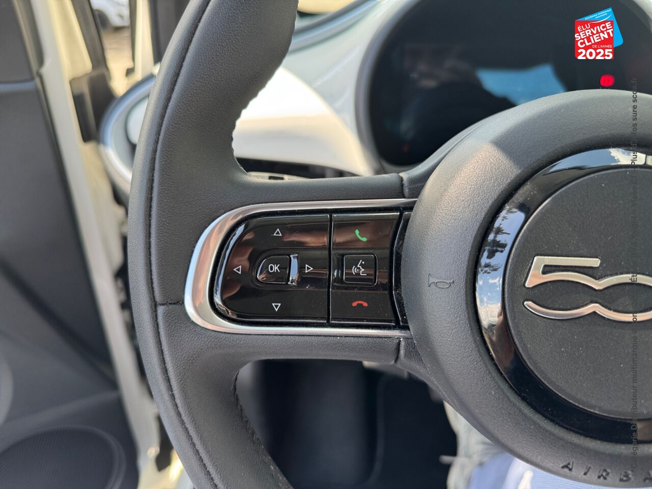 Véhicule d'occasion FIAT 500 E 95CH ICONE chez Hyundai Epernay
