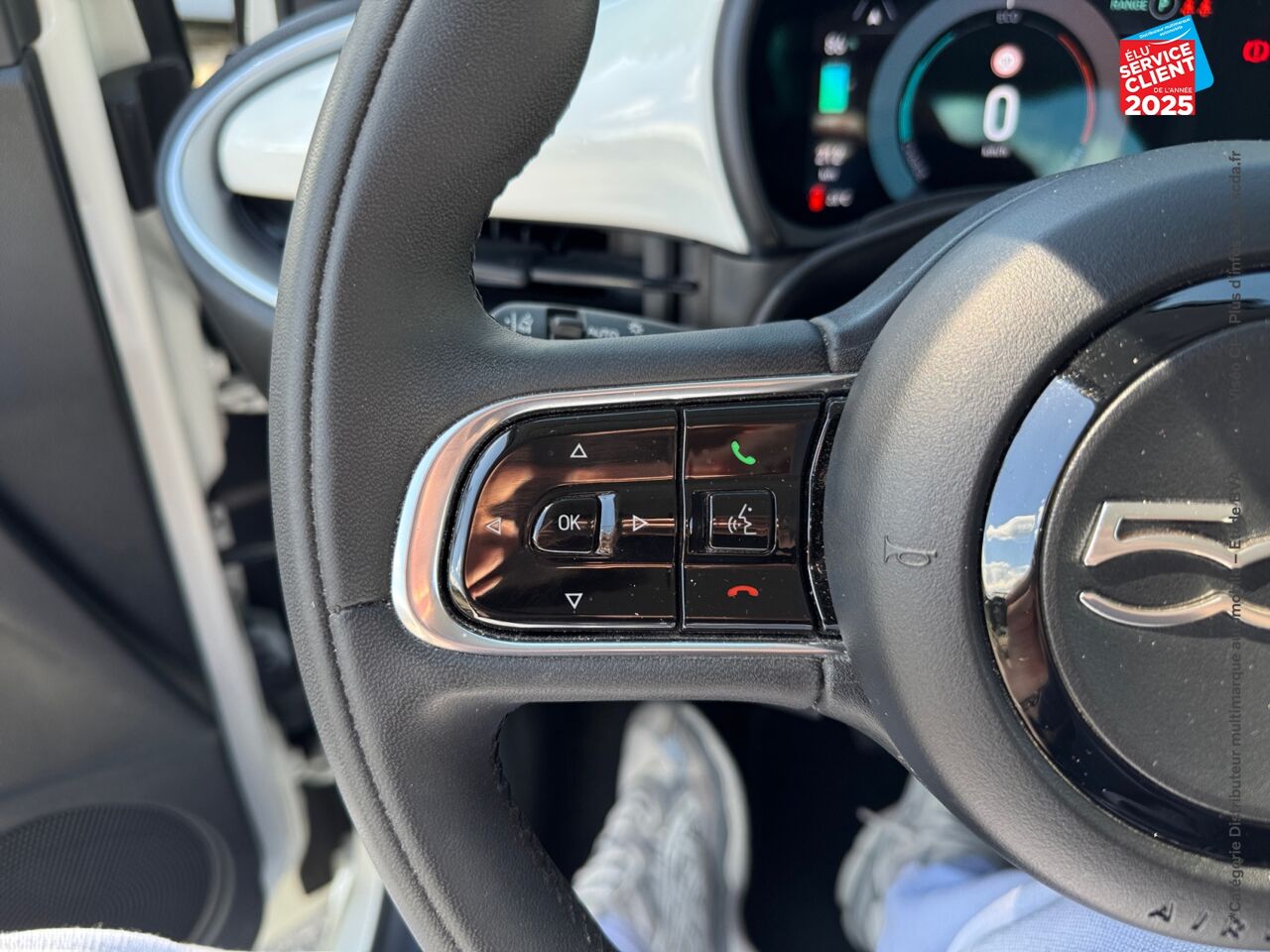 Véhicule d'occasion FIAT 500 E 118CH ICONE chez Opel Verdun