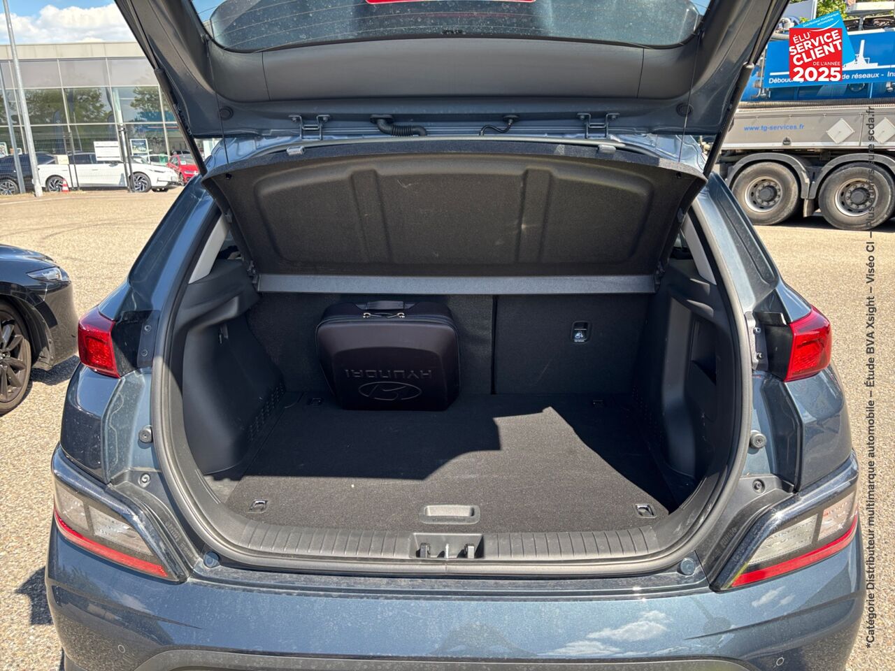 Véhicule d'occasion HYUNDAI KONA ELECTRIC 39KWH - 136CH INTUITIVE CAMERA CARPLAY chez Hyundai Besançon