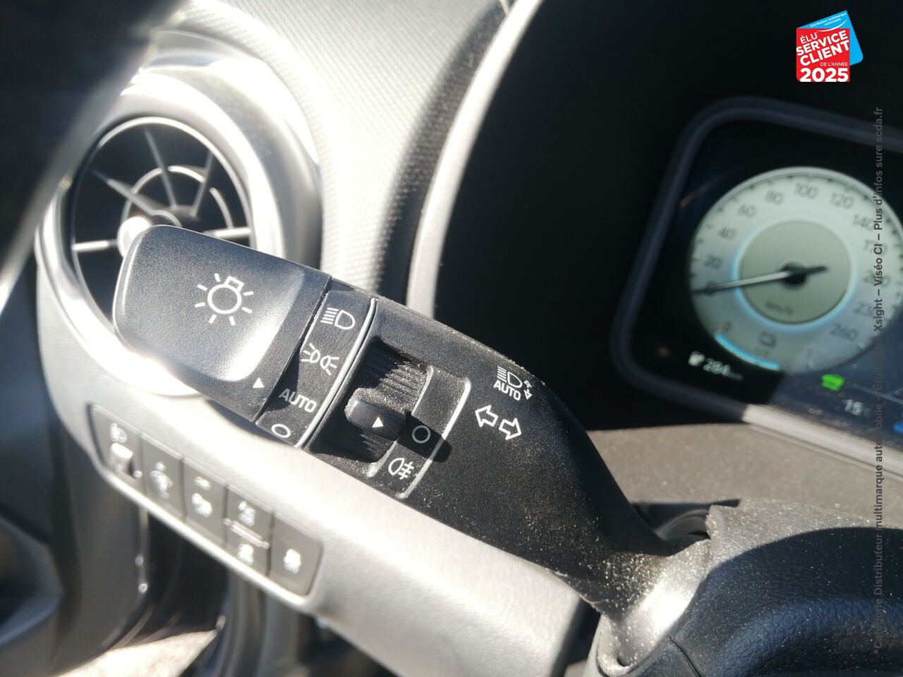 Véhicule d'occasion HYUNDAI KONA ELECTRIC 64KWH - 204CH CREATIVE chez Opel Saint-Dizier