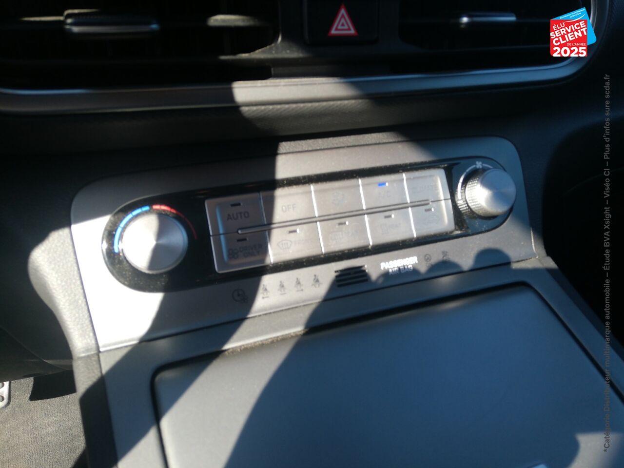 Véhicule d'occasion HYUNDAI KONA ELECTRIC 64KWH - 204CH CREATIVE chez Opel Saint-Dizier