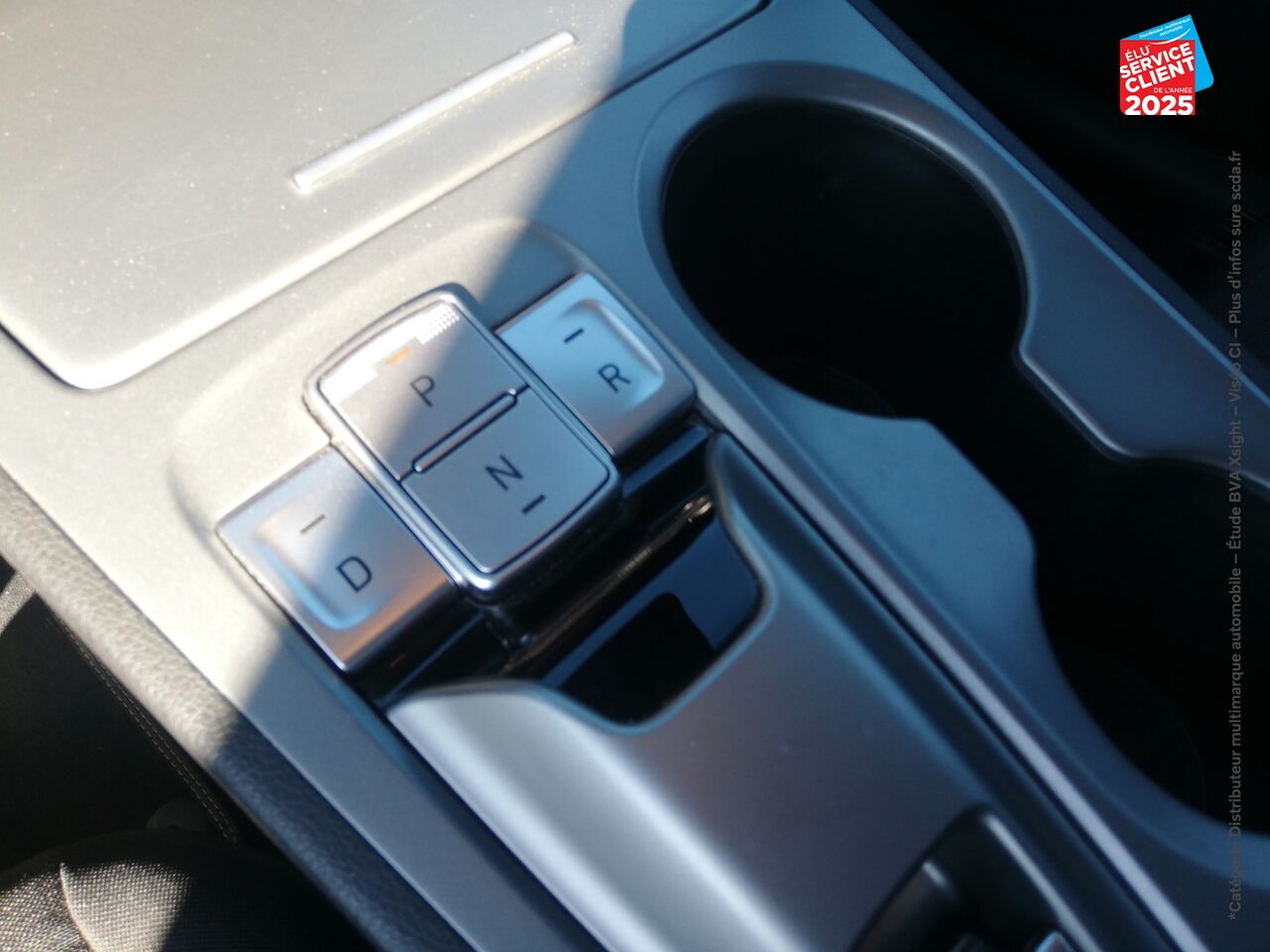 Véhicule d'occasion HYUNDAI KONA ELECTRIC 64KWH - 204CH CREATIVE chez Opel Saint-Dizier