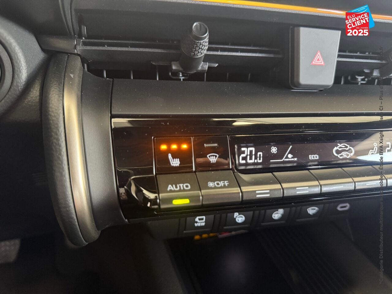 Véhicule neuf TOYOTA C-HR 2.0 HYBRIDE RECHARGEABLE 225CH COLLECTION PREMIERE NG23 chez Toyota Sarreguemines