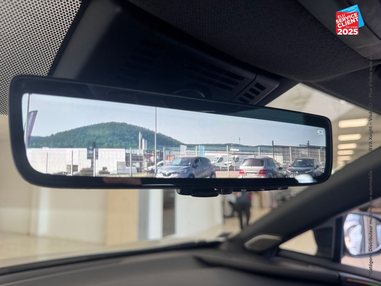 Véhicule neuf TOYOTA C-HR 2.0 HYBRIDE RECHARGEABLE 225CH COLLECTION PREMIERE NG23 chez Toyota Sarreguemines
