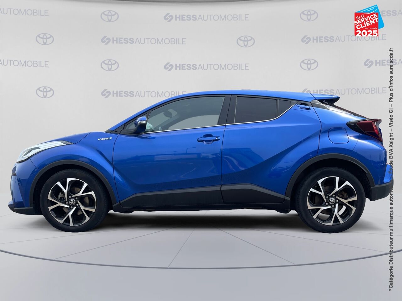 Véhicule d'occasion TOYOTA C-HR 1.8 HYBRIDE 122CH DESIGN E-CVT chez Toyota Saint Dizier