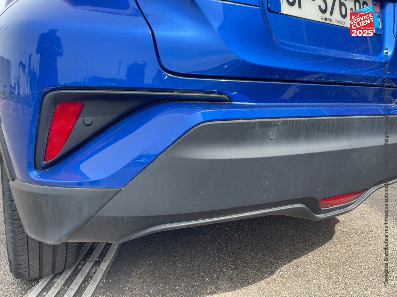 Véhicule d'occasion TOYOTA C-HR 1.8 HYBRIDE 122CH DESIGN E-CVT chez Toyota Saint Dizier