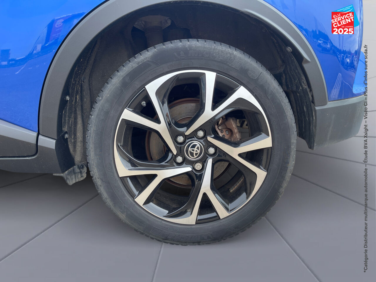 Véhicule d'occasion TOYOTA C-HR 1.8 HYBRIDE 122CH DESIGN E-CVT chez Toyota Saint Dizier