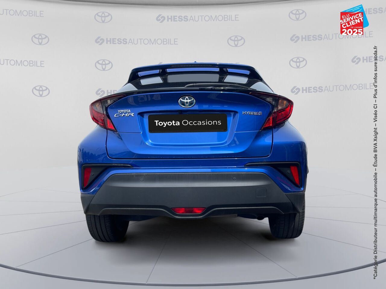 Véhicule d'occasion TOYOTA C-HR 1.8 HYBRIDE 122CH DESIGN E-CVT chez Toyota Saint Dizier
