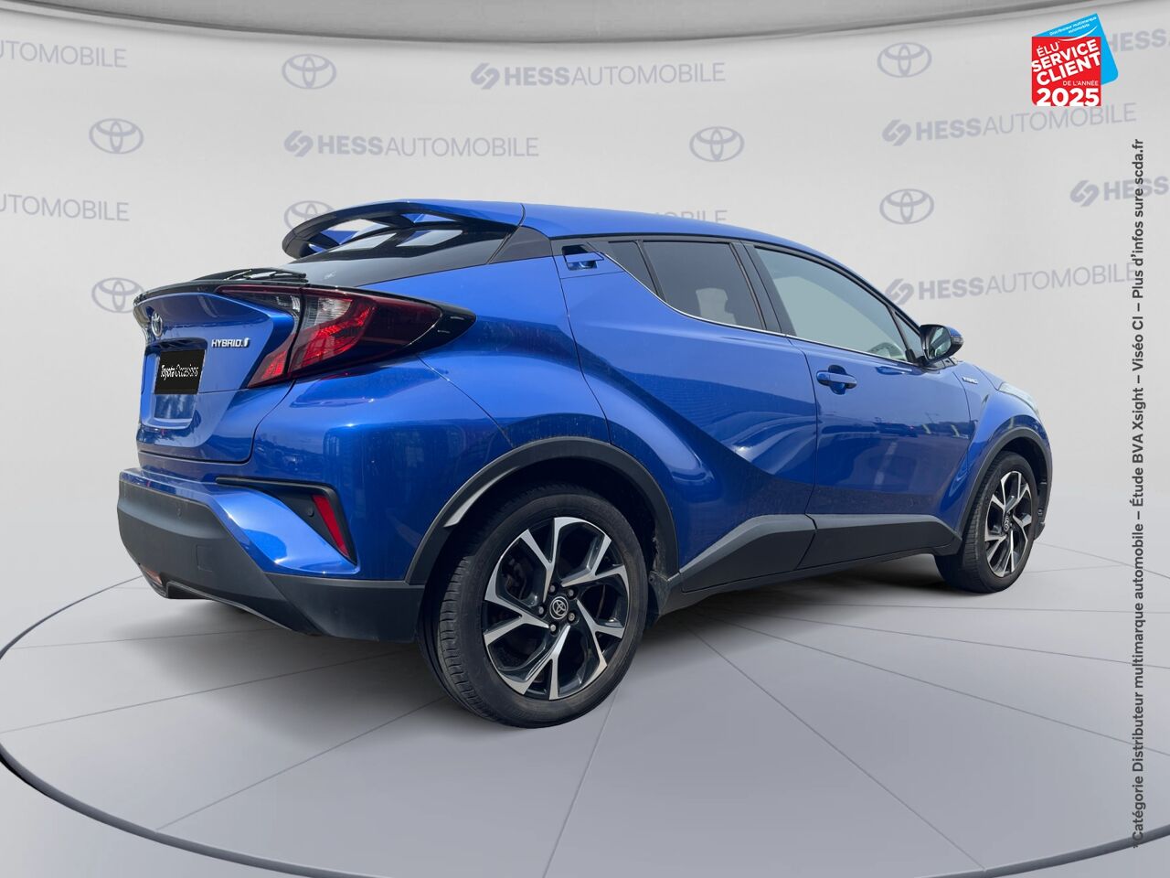 Véhicule d'occasion TOYOTA C-HR 1.8 HYBRIDE 122CH DESIGN E-CVT chez Toyota Saint Dizier