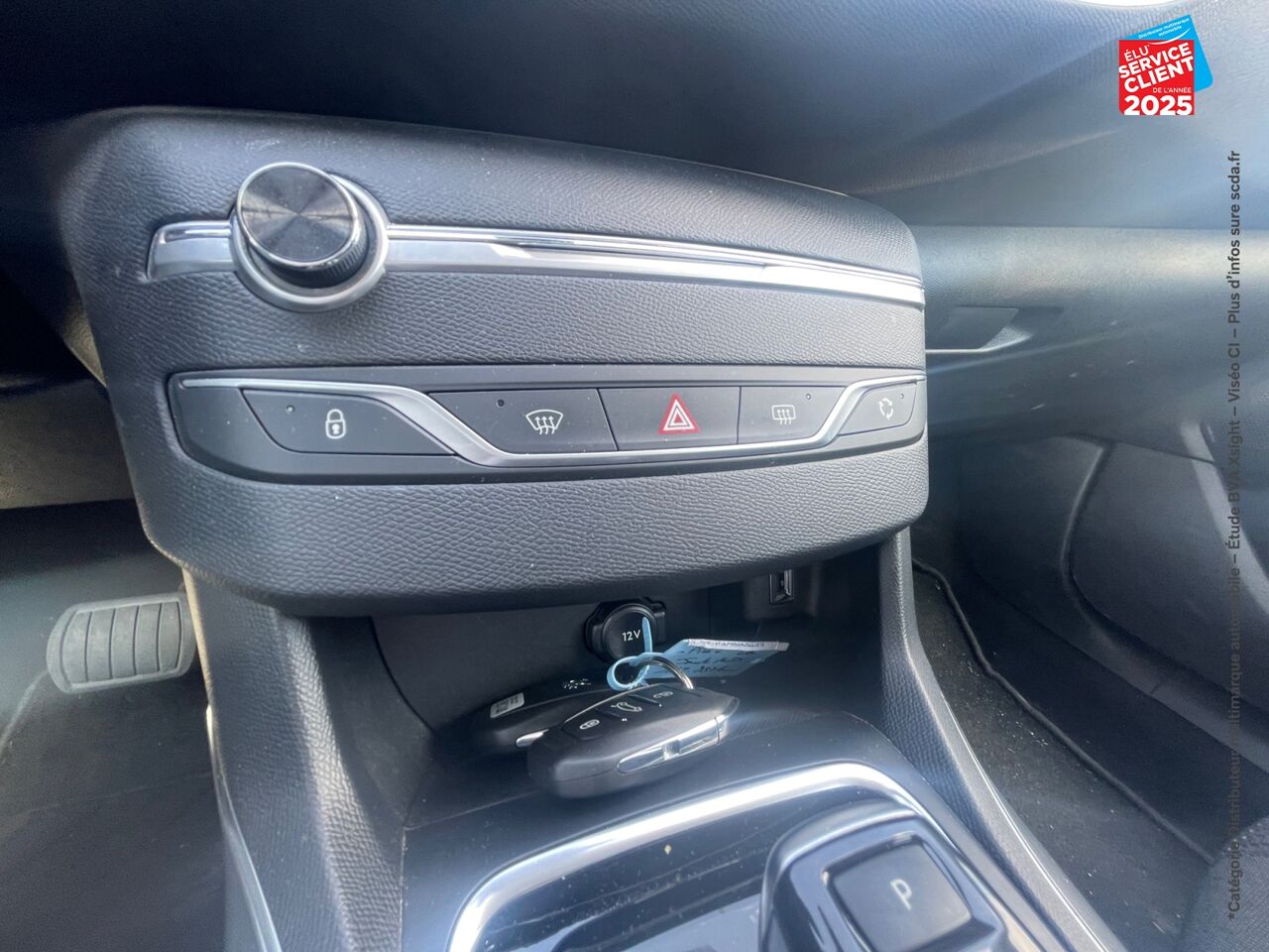 Véhicule d'occasion PEUGEOT 308 1.2 PURETECH 130CH E6.C S/S ALLURE EAT8 CAMERA chez Dacia Mulhouse