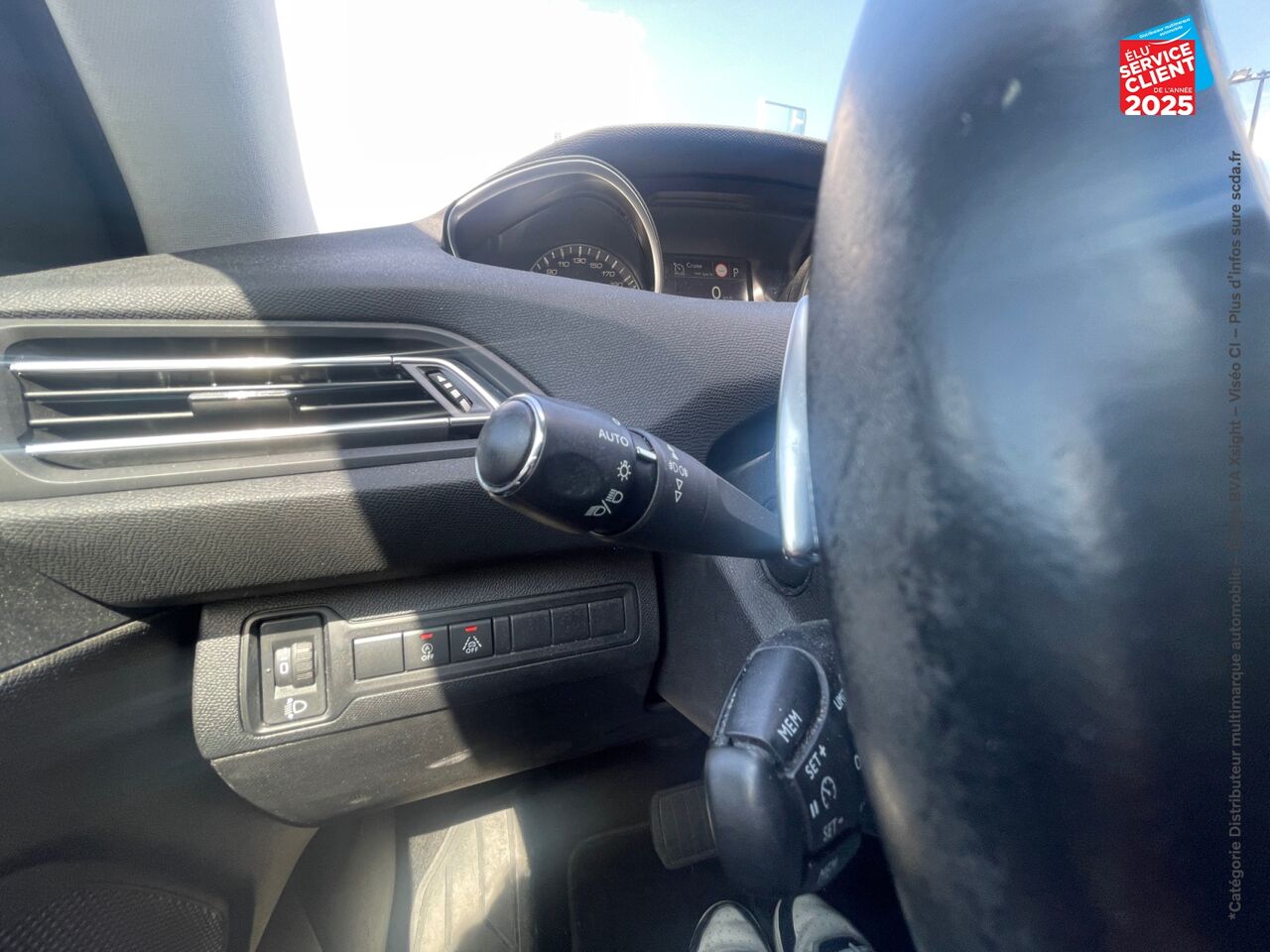 Véhicule d'occasion PEUGEOT 308 1.2 PURETECH 130CH E6.C S/S ALLURE EAT8 CAMERA chez Dacia Mulhouse