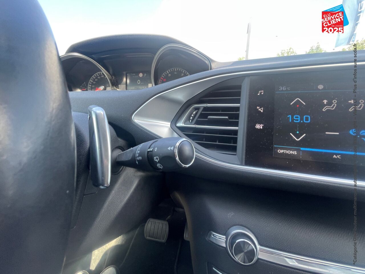 Véhicule d'occasion PEUGEOT 308 1.2 PURETECH 130CH E6.C S/S ALLURE EAT8 CAMERA chez Dacia Mulhouse