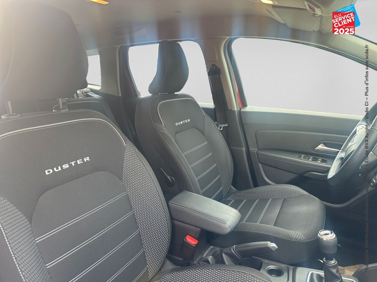 Véhicule d'occasion DACIA DUSTER 1.0 ECO-G 100CH PRESTIGE + 4X2 chez Renault Saint-Louis