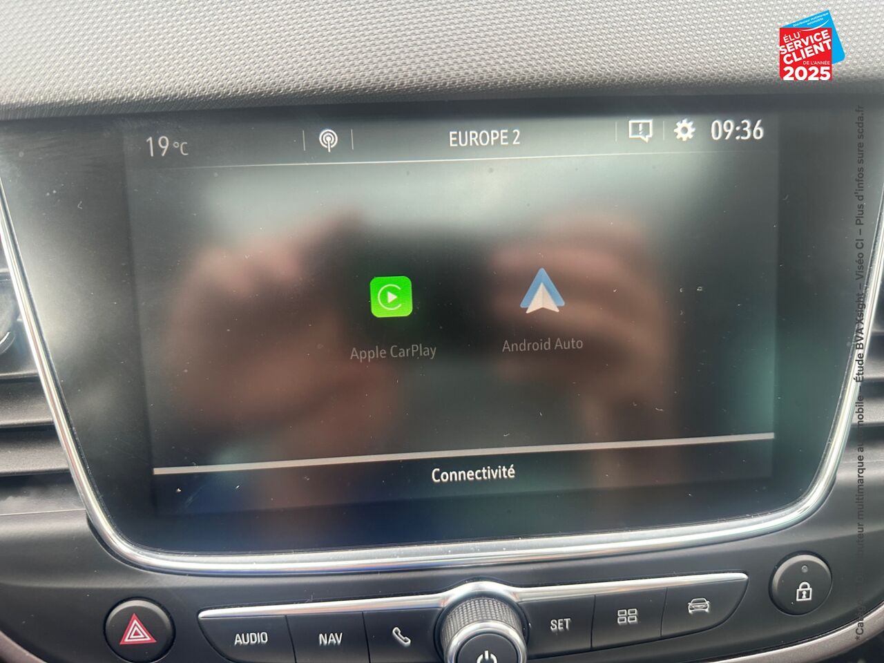 Véhicule d'occasion OPEL CROSSLAND X 1.2 TURBO 110CH ULTIMATE BVA EURO 6D-T CAMERA GPS chez Renault Sélestat