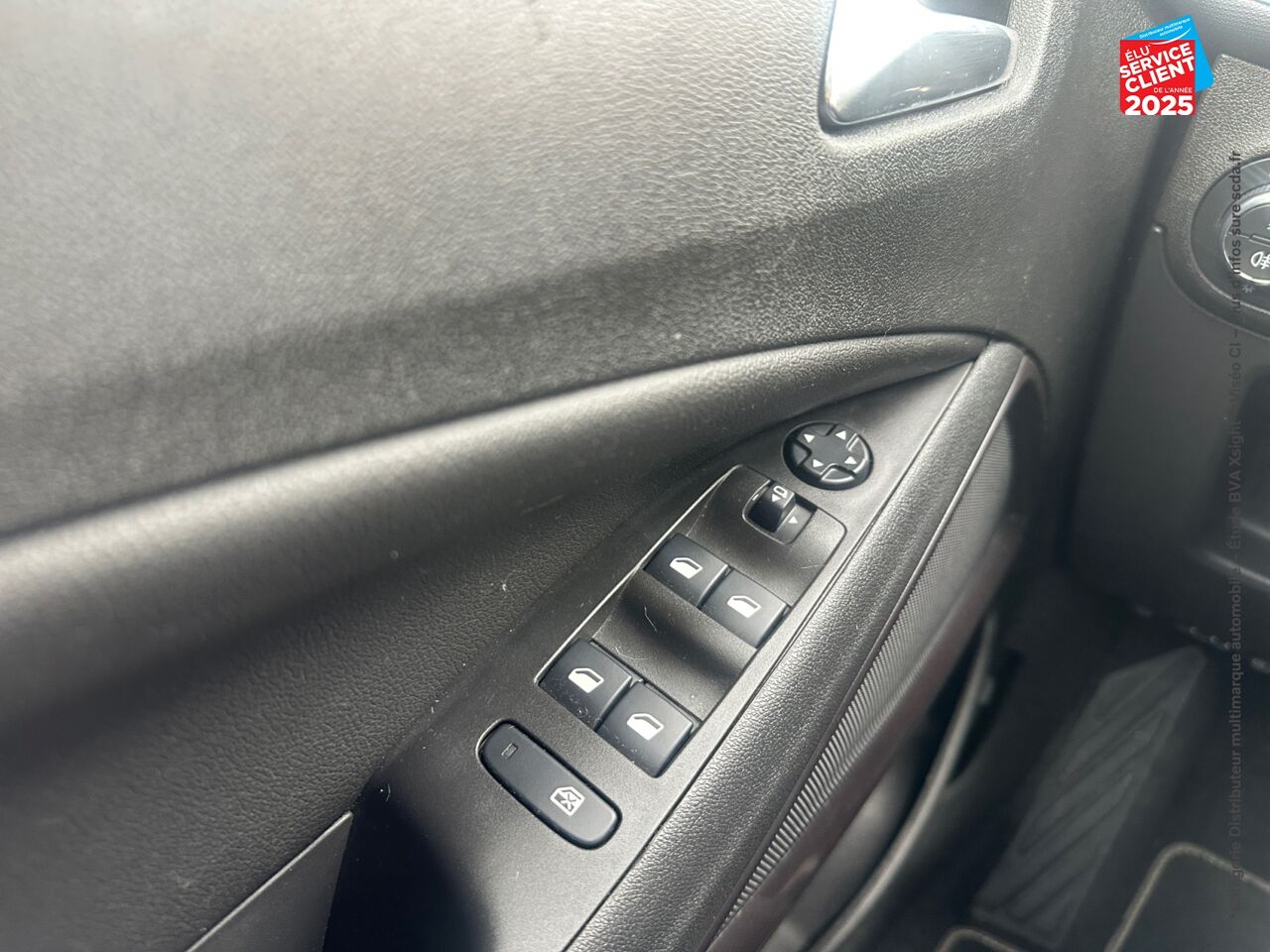 Véhicule d'occasion OPEL CROSSLAND X 1.2 TURBO 110CH ULTIMATE BVA EURO 6D-T CAMERA GPS chez Renault Sélestat