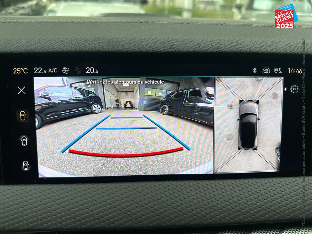 Véhicule d'occasion DS DS 4 PURETECH 130CH CROSS RIVOLI AUTOMATIQUE CUIR CAMERA GPS chez BMW Besançon