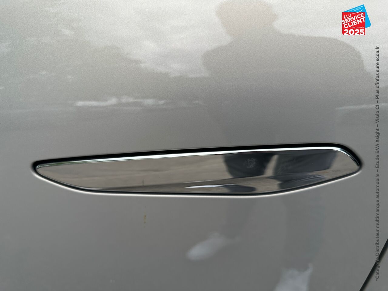Véhicule d'occasion DS DS 4 PURETECH 130CH CROSS RIVOLI AUTOMATIQUE CUIR CAMERA GPS chez BMW Besançon