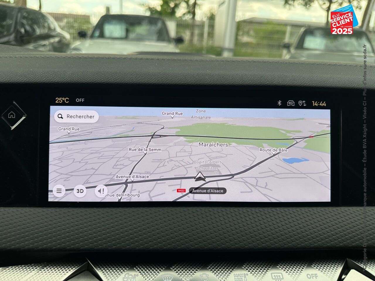 Véhicule d'occasion DS DS 4 PURETECH 130CH CROSS RIVOLI AUTOMATIQUE CUIR CAMERA GPS chez BMW Besançon