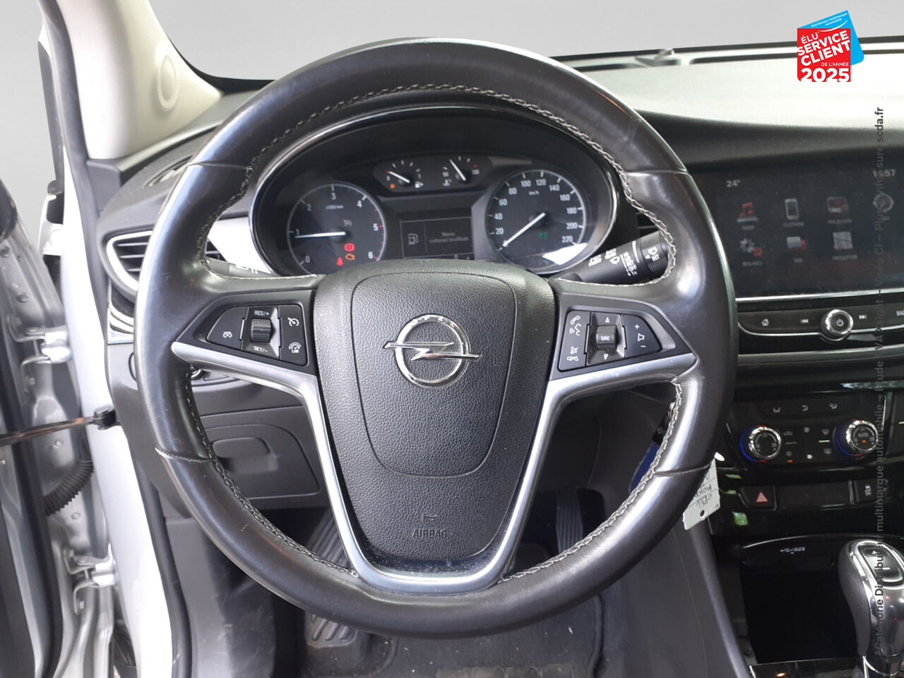 Véhicule d'occasion OPEL MOKKA X 1.6 D 136 BLACK EDITION 4X2 BVA EURO6D-T ATTELAGE chez Toyota Thionville