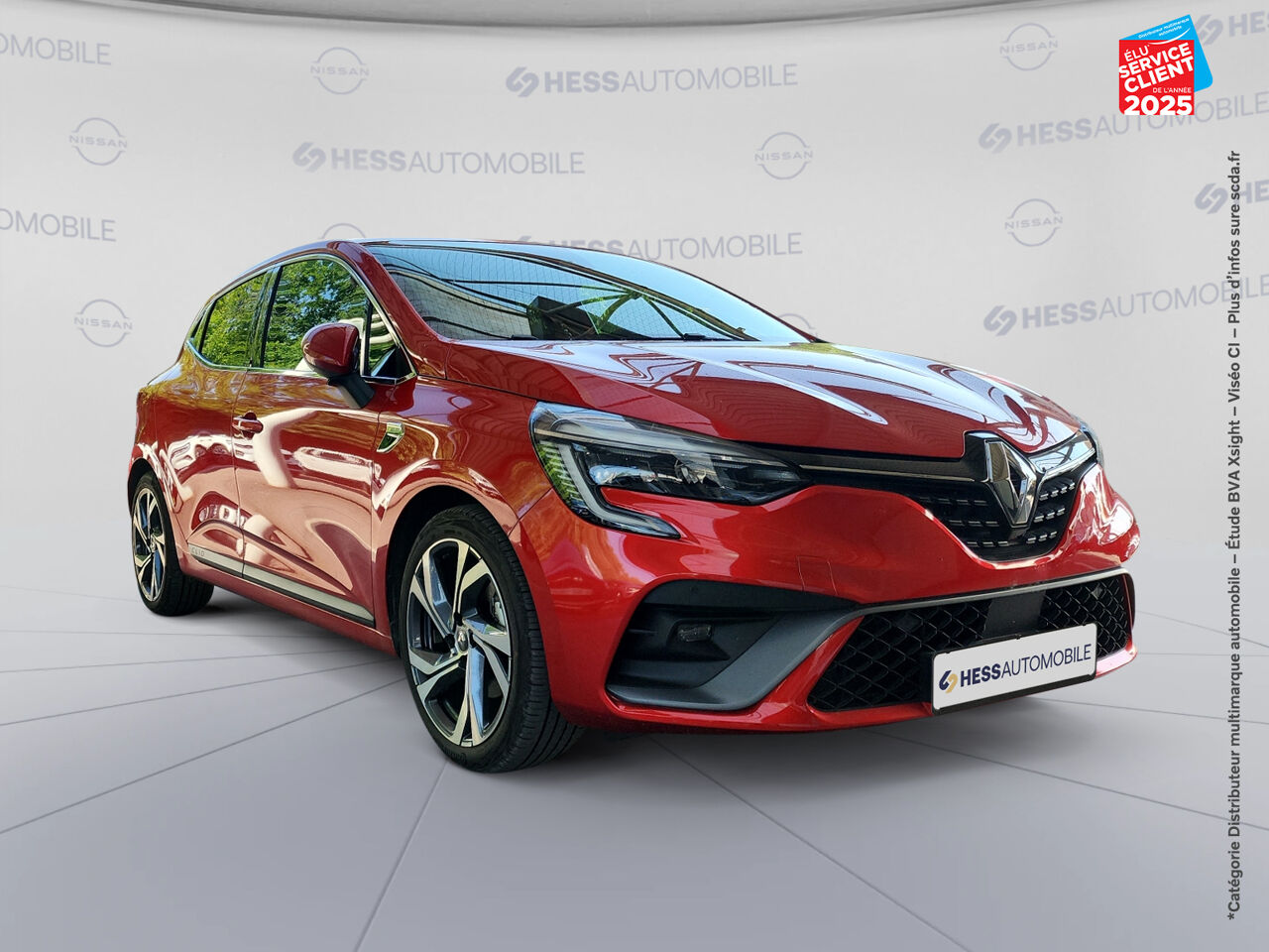 Véhicule d'occasion RENAULT CLIO 1.6 E-TECH HYBRIDE 140CH RS LINE -21N chez Toyota Thionville