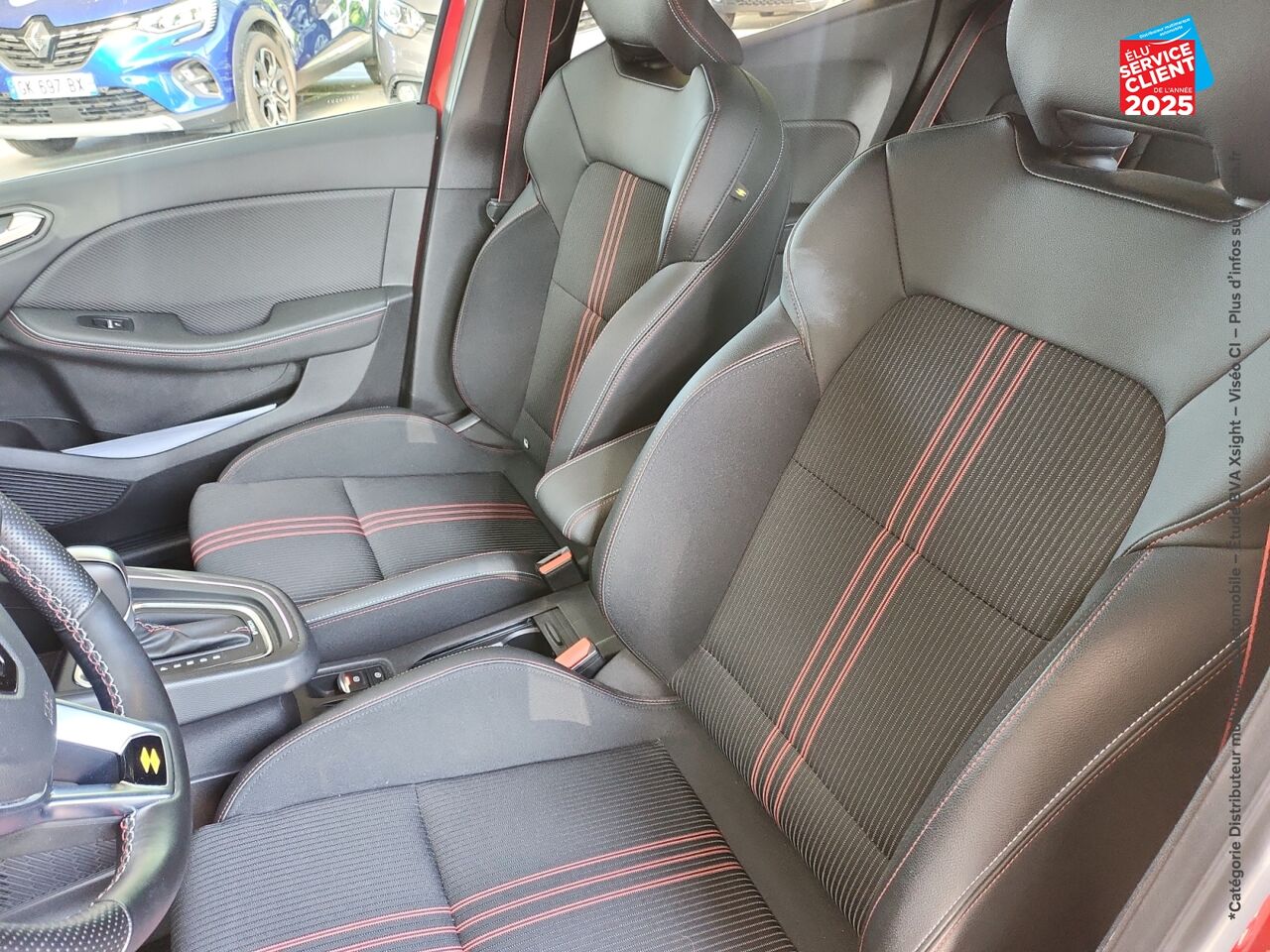 Véhicule d'occasion RENAULT CLIO 1.6 E-TECH HYBRIDE 140CH RS LINE -21N chez Toyota Thionville