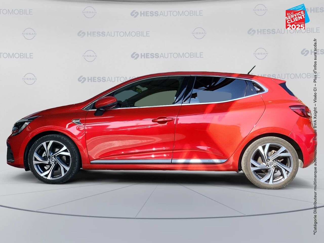 Véhicule d'occasion RENAULT CLIO 1.6 E-TECH HYBRIDE 140CH RS LINE -21N chez Toyota Thionville