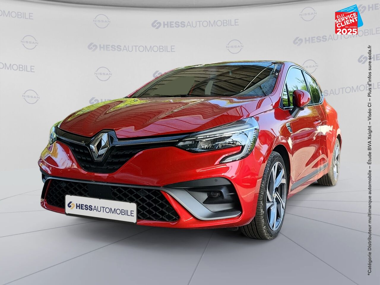 Véhicule d'occasion RENAULT CLIO 1.6 E-TECH HYBRIDE 140CH RS LINE -21N chez Toyota Thionville