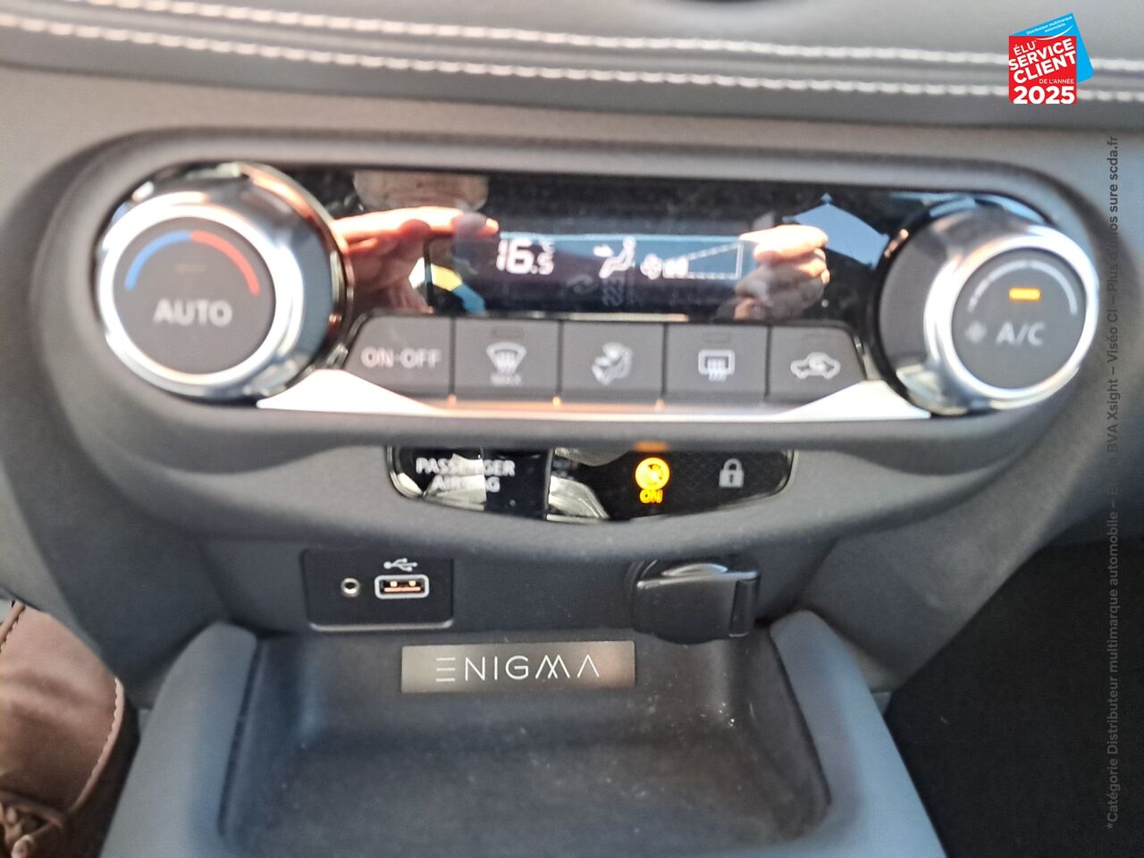 Véhicule d'occasion NISSAN JUKE 1.0 DIG-T 114CH ACENTA DCT 2021 chez Hyundai Chalons